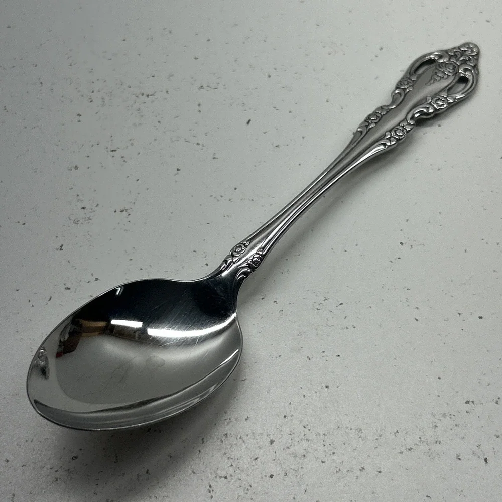 Oneida Community Plantation Stainless 8 3/8